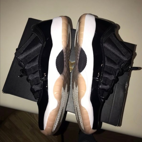 Jordan coral 11’s size 6y OG all - Picture 4 of 7